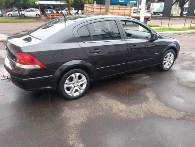 VECTRA 2011/2011 2.0 MPFI ELEGANCE 8V FLEX 4P MANUAL - Foto 4