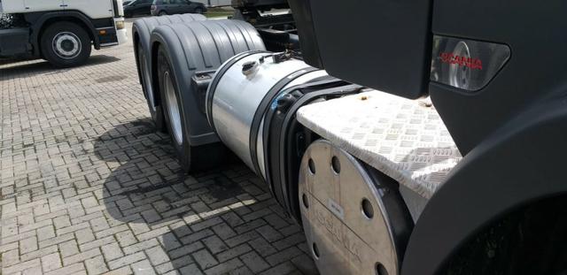 Caminhao scania r 440 6x2 prata completo motor novo ano 2014 - Foto 13