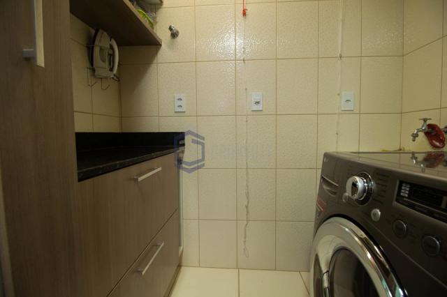2º andar, 2wc's, reformadíssimo, transformado para 1 quarto - Foto 16