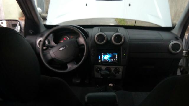 Vendo Ecosport 2.0 XLT Aut - Foto 14