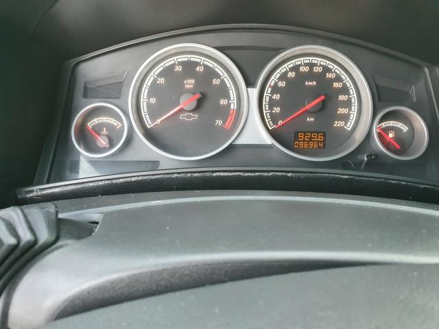 Vectra Elite 2006 relíquia