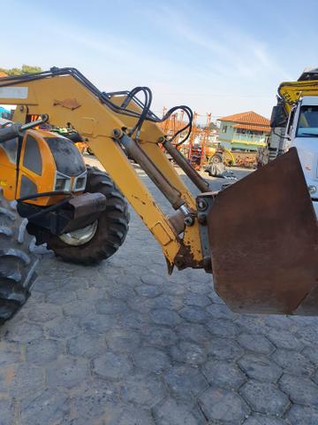 Trator Valtra a 950 - Foto 3