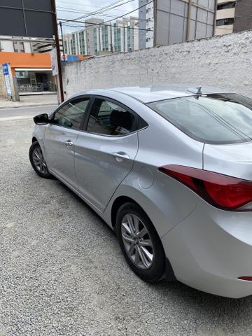 Elantra 2.0 - Foto 6