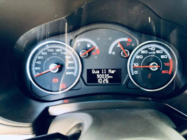 GRAND SIENA 2013/2013 1.4 MPI ATTRACTIVE 8V FLEX 4P MANUAL - Foto 9