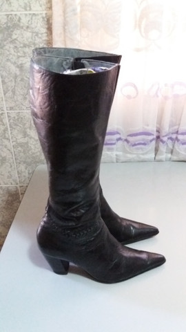 Bota de Couro Preta da Direito Adquirido - Foto 4