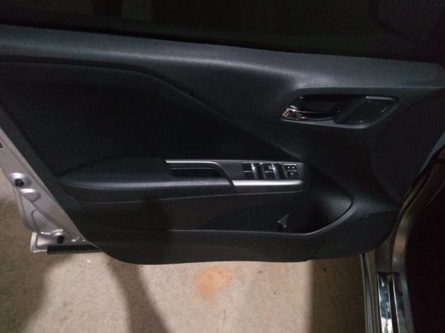 Honda City impecável não aceito troca - Foto 4