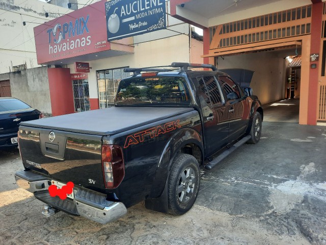 NISSAN FRONTIER IMPECÁVEL