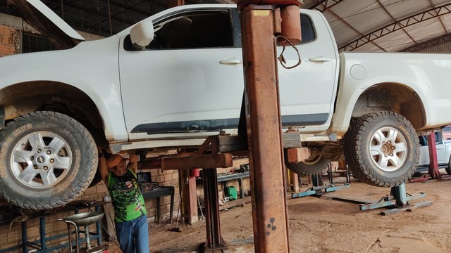 S10 4X2 FLEX 2012/ 2013 ESTÁ COM O MOTOR BATIDO