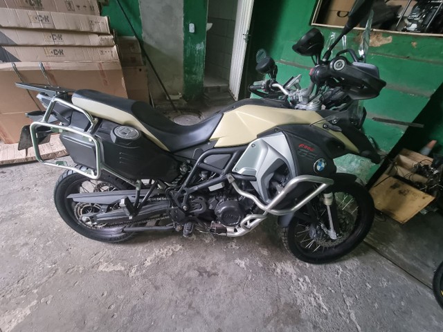 BMW 800 ADVENTURE