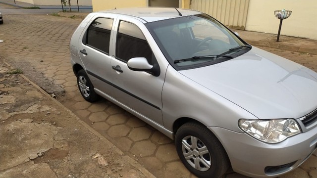 VENDO FIAT PALIO FIRE CELEBRATION 2014/2014