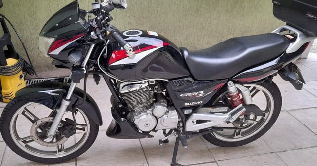 MOTO SUZUKI GSR125S