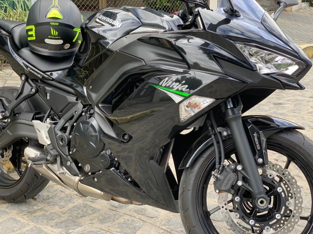 KAWASAKI NINJA 650CC 2021
