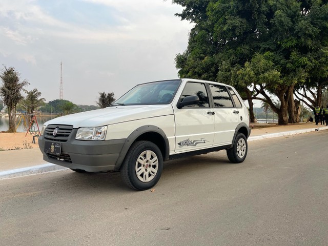 FIAT UNO ECONOMY 2013