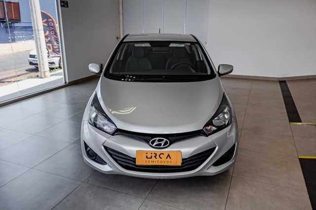HYUNDAI HB20S 1.6 COMFORT PLUS 16V FLEX 4P MANUAL