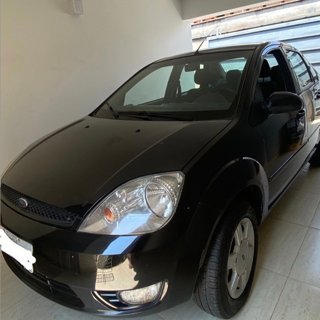 FORD FIESTA SEDAN 1.6