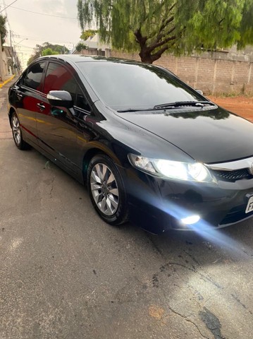 HONDA CIVIC 2010