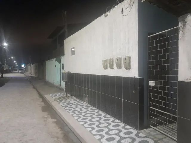 Aluga-se casa em vila ( Internet grátis) * WhatsApp