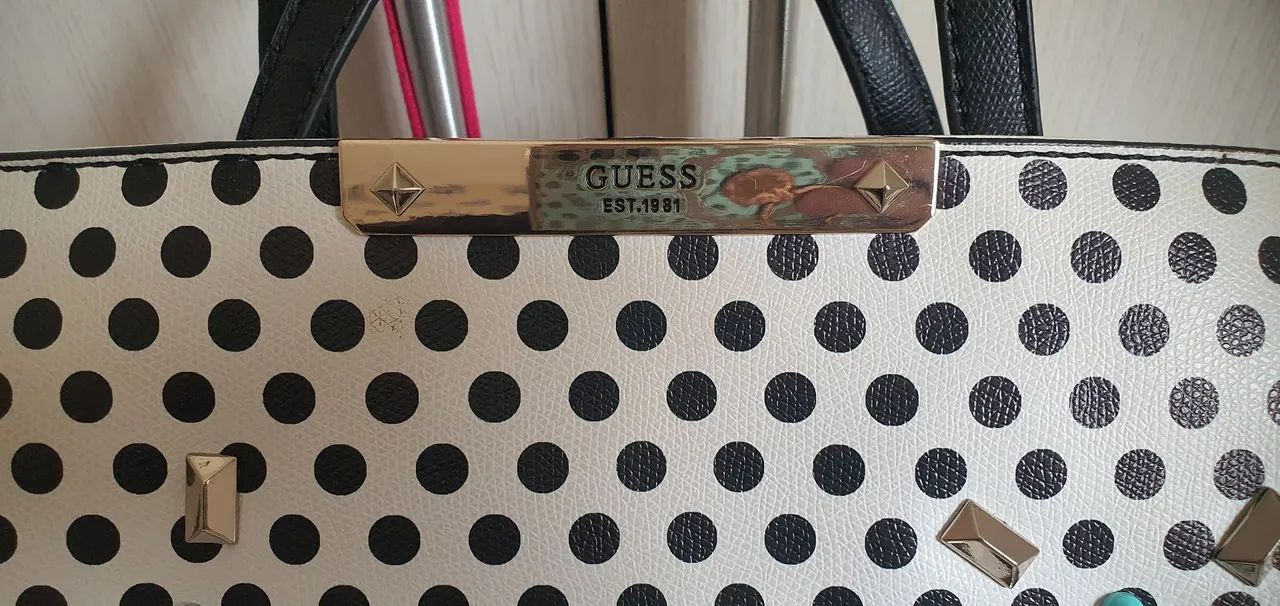 Bolsa Guess em Poá com Detalhes - Original - Foto 5