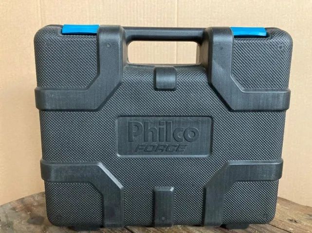 Furadeira reverse Philco 650W 3/8 com Maleta e 11 Peças. - Foto 2