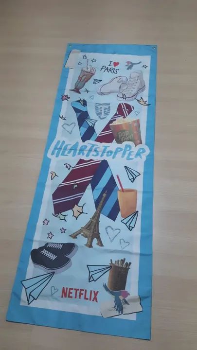 Bandeira de Heartstopper - tudum Netflix  - Foto 2