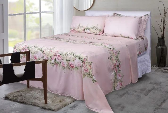 Jogo de Cama Casal 4 Peças Queen Size em Microfibra Leucacia