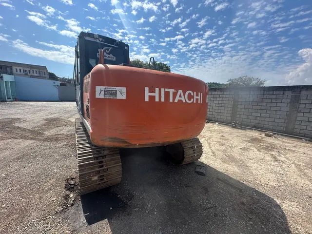 Escavadeira Hitache ZX130 LC 2017 13 toneladas  - Foto 2