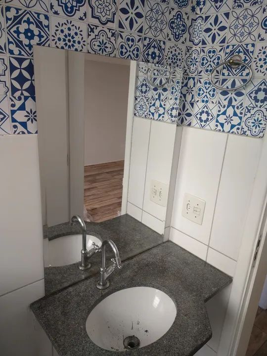 Espelho lapidado 70 x 60  novo pronta entrega por apenas $150,00