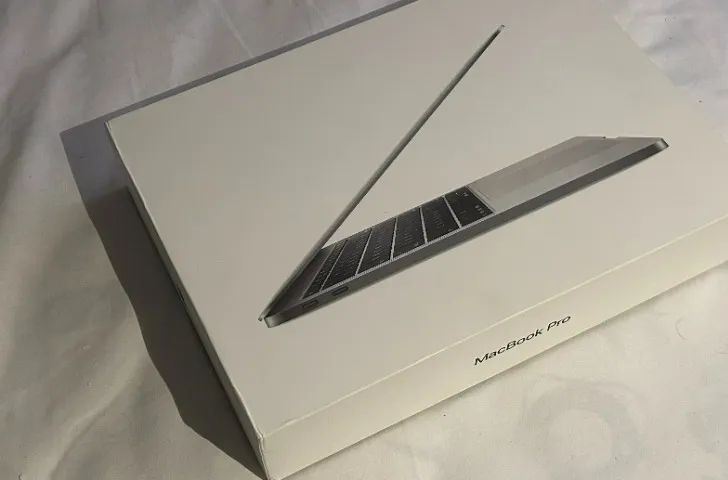 美品 MacBook Pro 13インチ 32GB/SSD 512/元箱 MacBook Pro 13