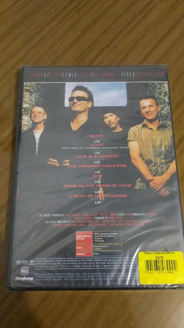 DVD U2 Love is Blindness Lacrado - Foto 2