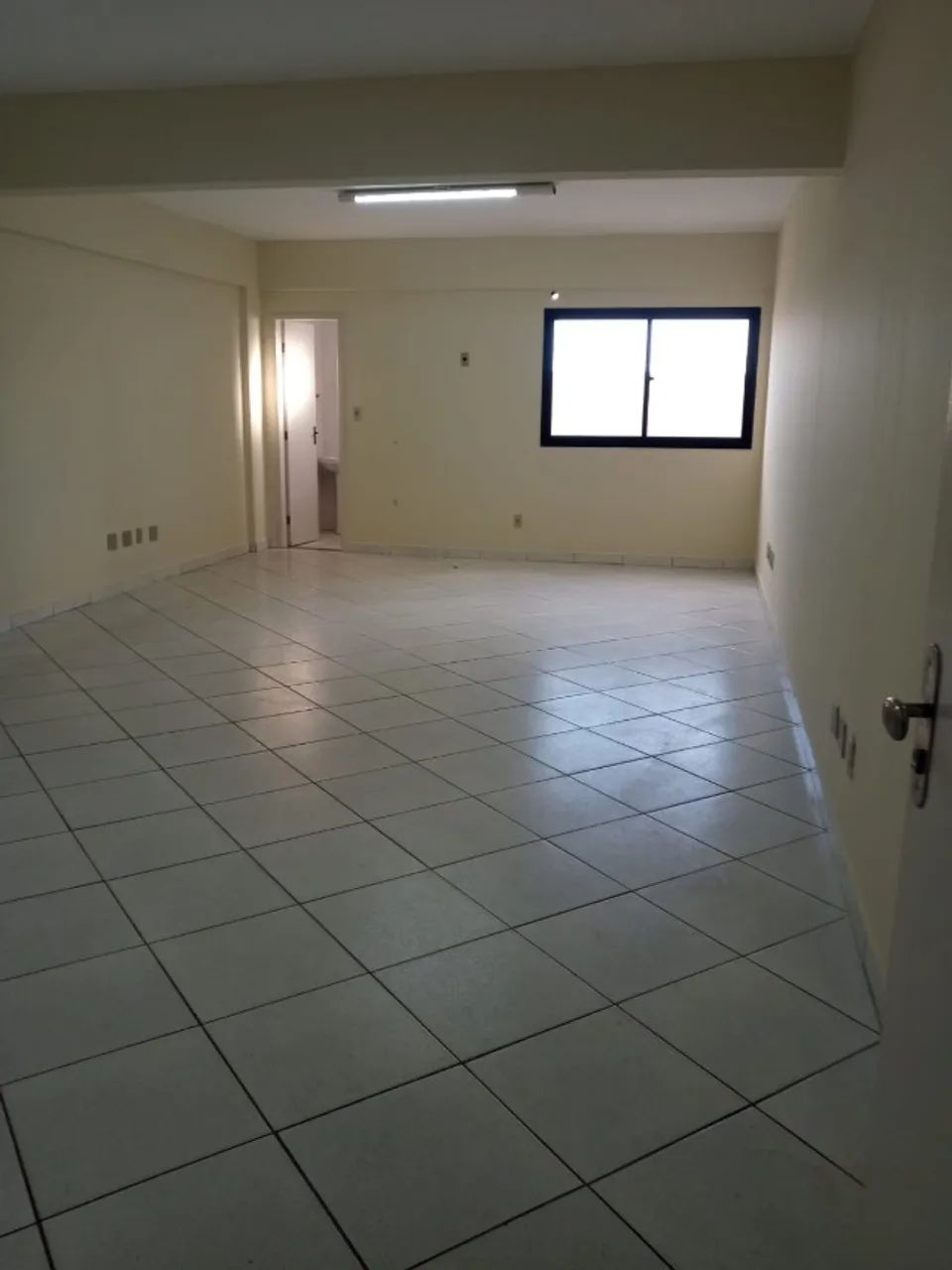 Sala comercial Praia do Morro