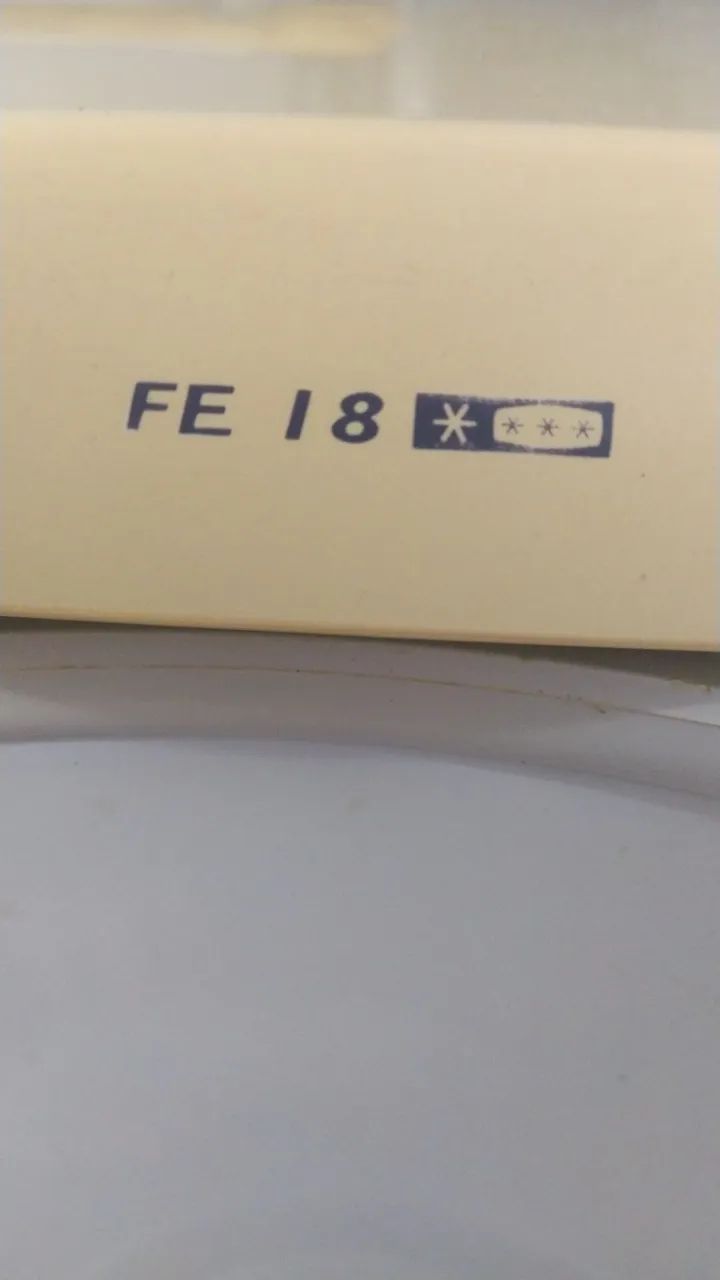 Freezer vertical eletrolux FE 18  - Foto 2