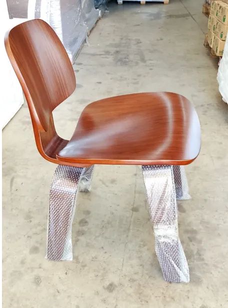 Cadeira Eames Walnut Madeira - Foto 2
