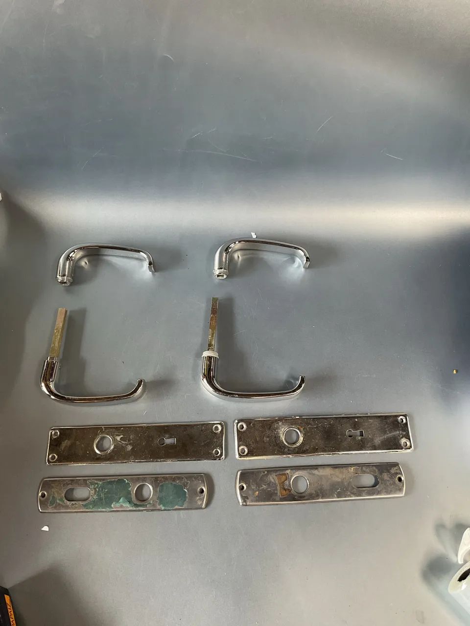 Chrome Door Handle Set, Mirror Plates, Lock Trim Plates64750513527042122