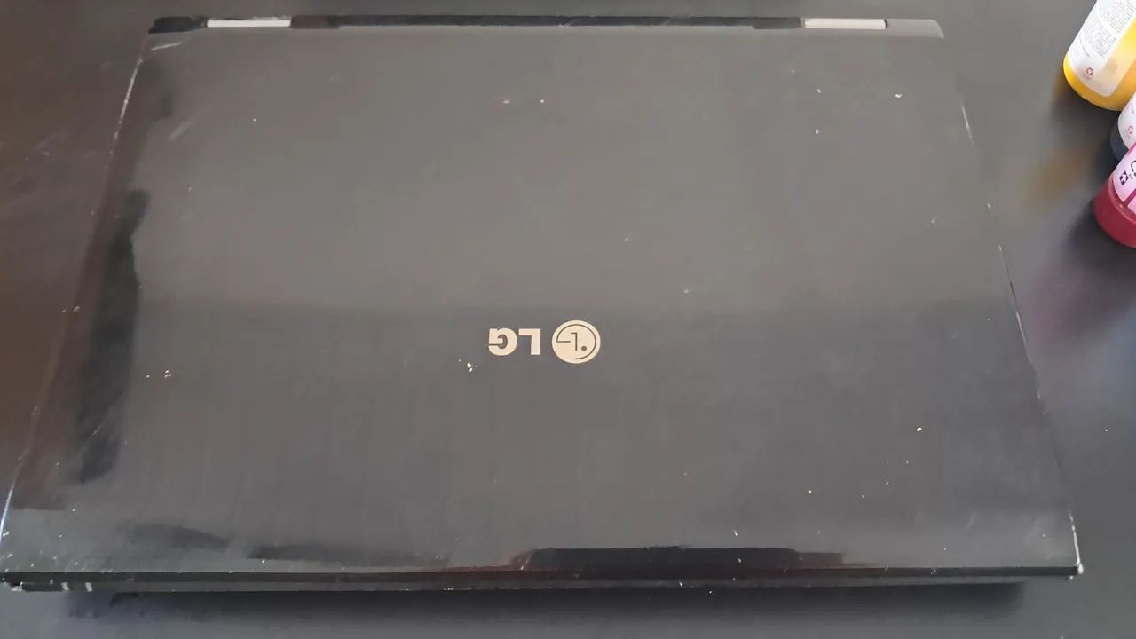 Notebook book LG R490 (defeito)