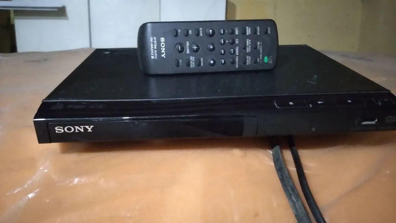 DVD Playe e sony raridade e um dvd karaokê com karaokê  tem 3 - Foto 3