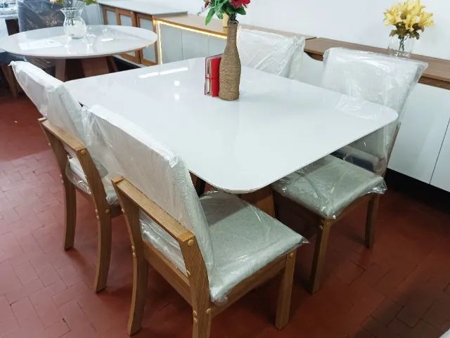 Conjunto de Jantar Mesa 1,20x0,90 + 04 Cadeiras Estofadas Celeste 100%MDF. - Foto 2