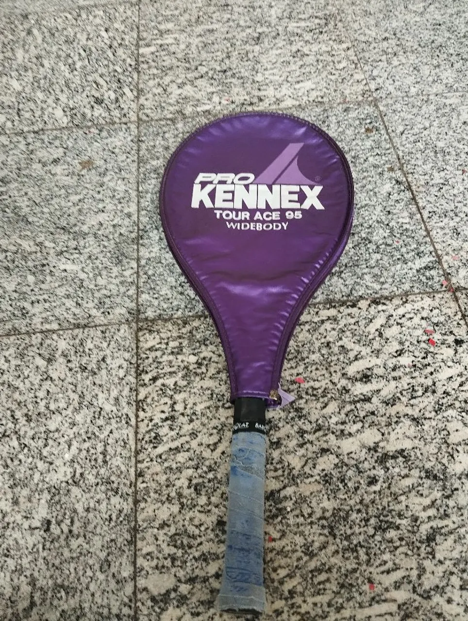 Raquete de Tênis Pro Kennex Tour Ace 95 Widebody