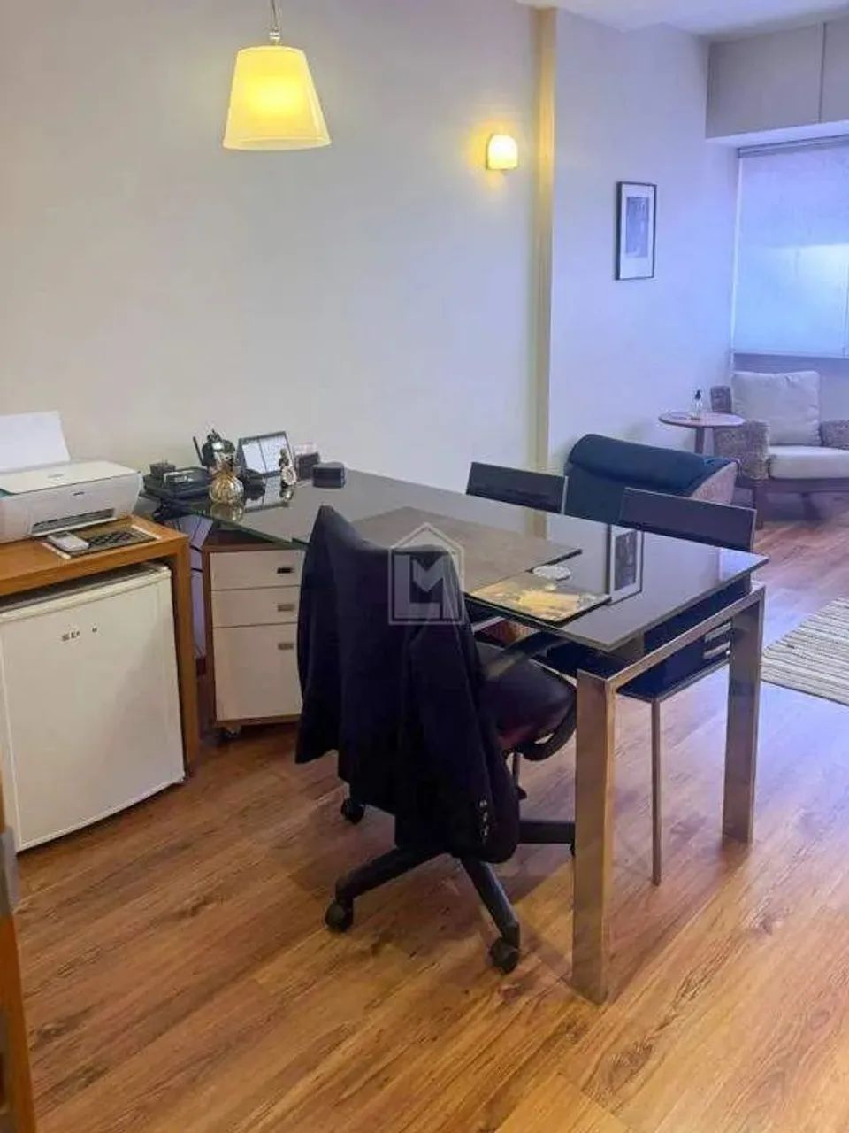 Lívia Machado Imóveis  Venda Sala Comercial mobiliada de 39m² na Enseada do Suá/ES - Foto 4