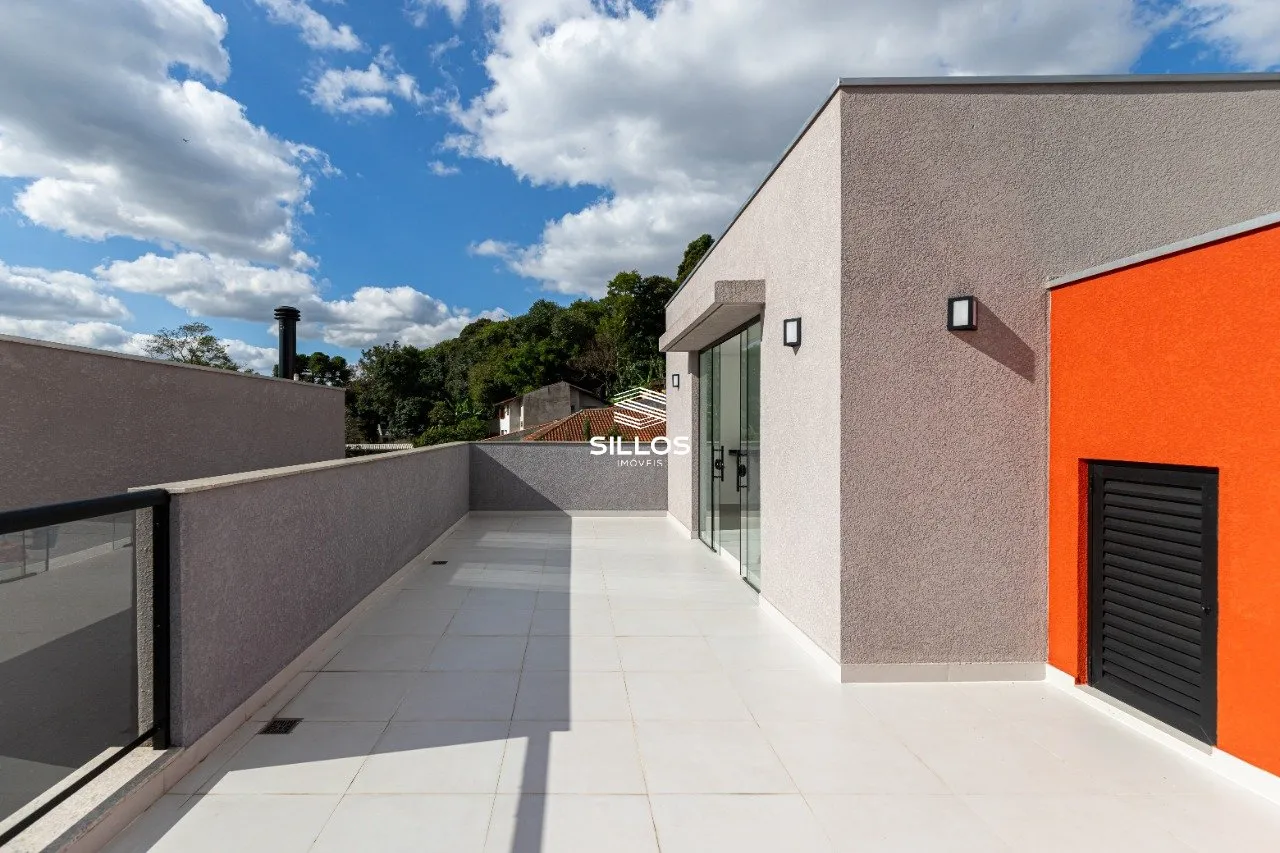 Casa à venda com 3 quartos e sacada no Pilarzinho em Curitiba