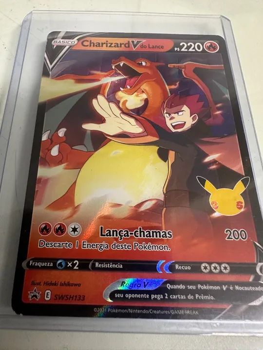 Carta Pokemon - Charizard V do Lance - SWSH133
