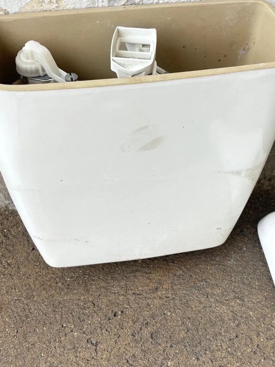 Vaso sanitário com caixa acoplada Lorenzetti  - Foto 3