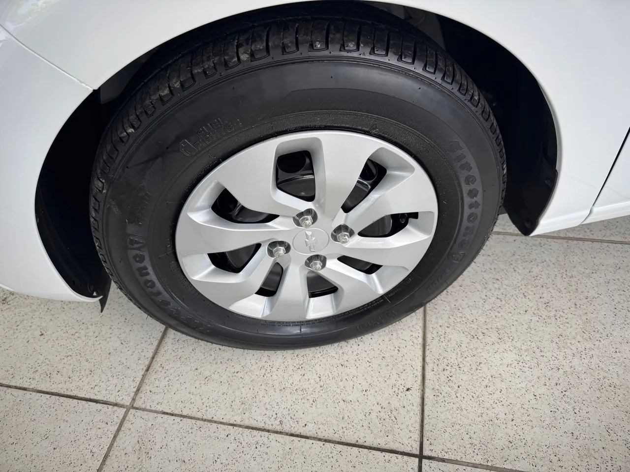 ONIX LT 2019 1.0 (54.000km) ESTADO OKM! IMPERDÍVEL! - Foto 4