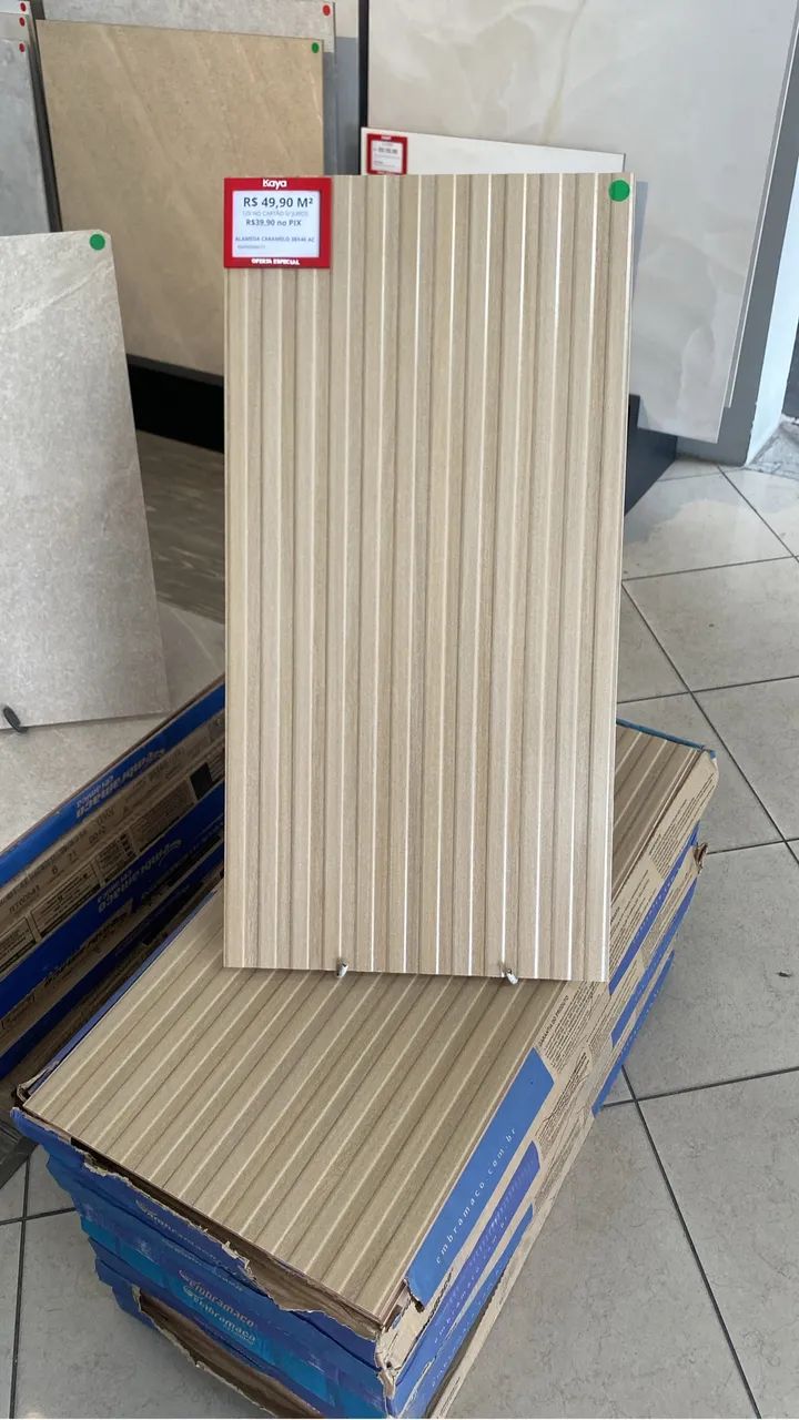 Revestimento ripado64728514285057120