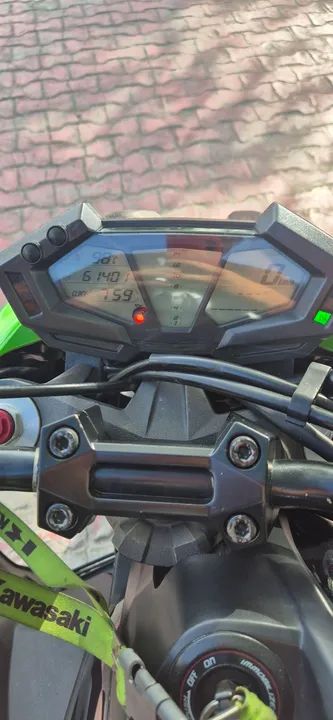 kawasaki Z800 2013 Raridade Verde Z800 moto emplacada Revisada - Foto 5