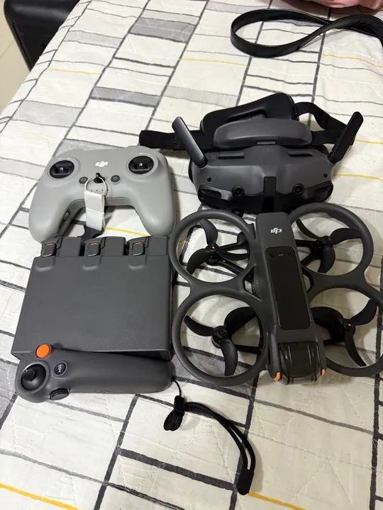 Drone Dji Avata 2 Fly More Combo (3 Baterias) C/ Goggles 3