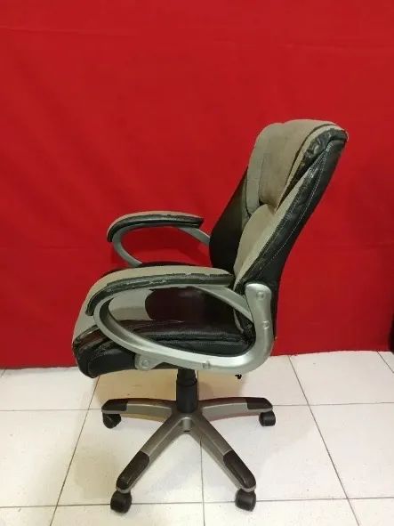 Cadeira de Escritório  - Foto 2