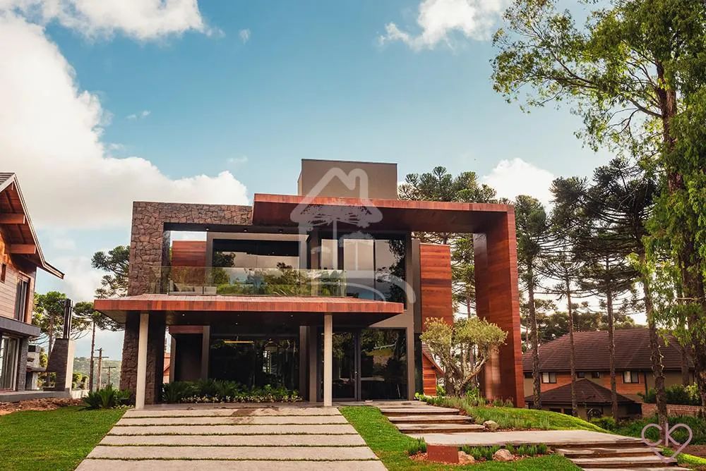 CASA À VENDA EM GRAMADO NO CONDOMÍNIO ASPEN MOUNTAIN!
