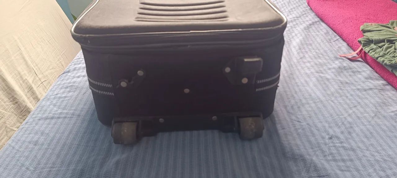 Mala viagem média preta64314696503937124