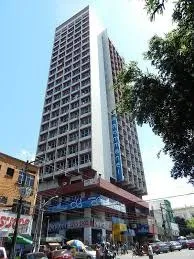 Sala Comercial na av. Eduardo Ribeiro.