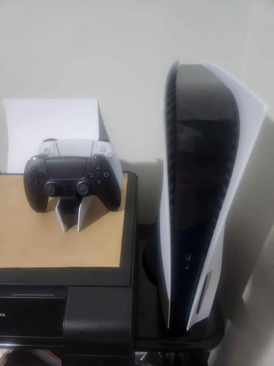PS5 Playstation 5 Físico Novinho Com 500 Jogos 2 Controles Parcelo s/ Juros